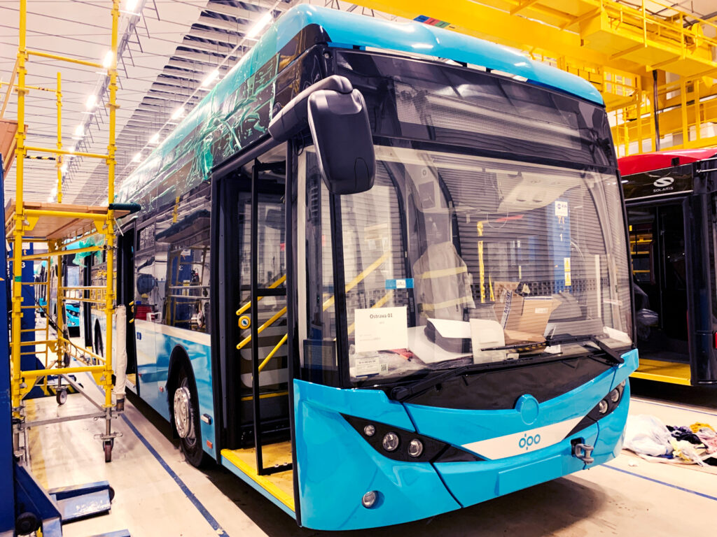 e59bf62d655f868b7606fd6882f57b57 | O nama